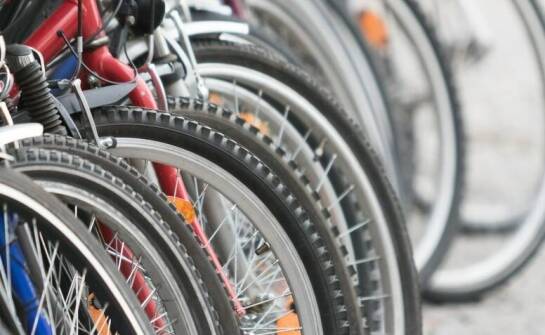 Jak zaplanować rowerową przygodę i wybrać idealny rower na wyjazd