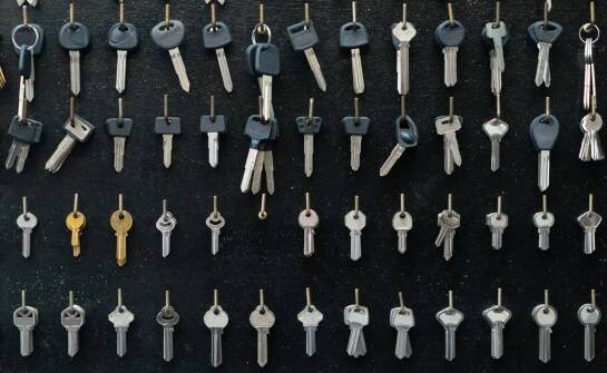 Wzorcowanie kluczy – dlaczego jest istotne w zapewnieniu precyzji pomiarów