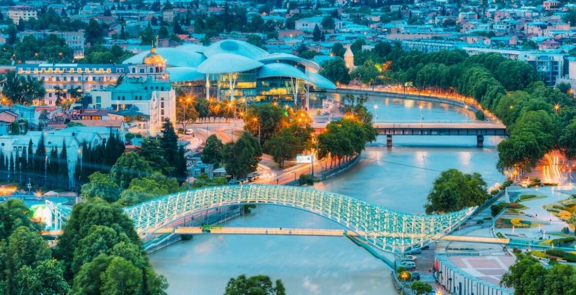 Grawerton – inspiracje i pomysły na niebanalne prezenty oraz nagrody