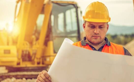 Jak wygląda proces inwestycyjny z udziałem kierownika budowy