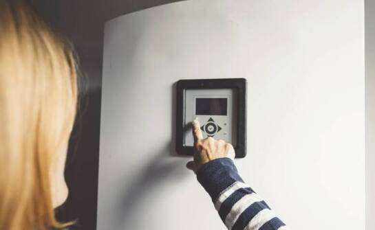 Pompy ciepła – jak działają, gdzie znajdują zastosowanie i jakie dają korzyści