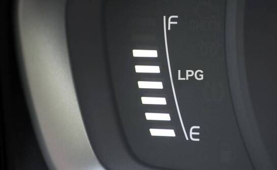 LPG w motoryzacji – działanie, zastosowanie i wpływ na eksploatację auta