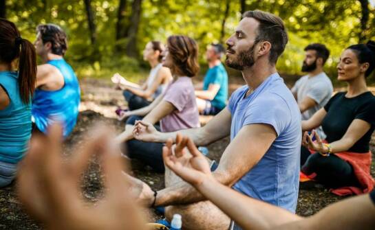 Jak certyfikacja wpływa na standardy szkoleń SUP?