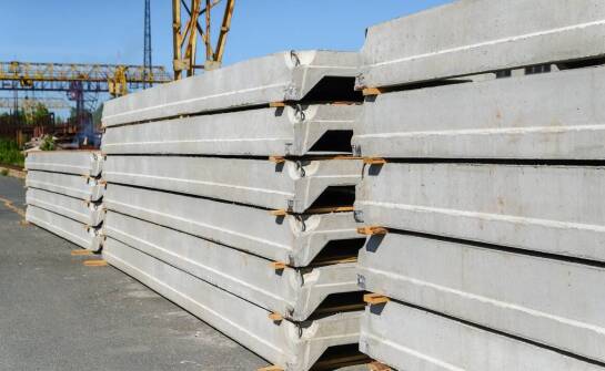 Dlaczego ściany oporowe prefabrykowane są kluczowe w budownictwie inżynieryjnym?