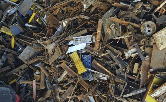 Jakie metale można sprzedać w hurtowym skupie miedzi i aluminium?