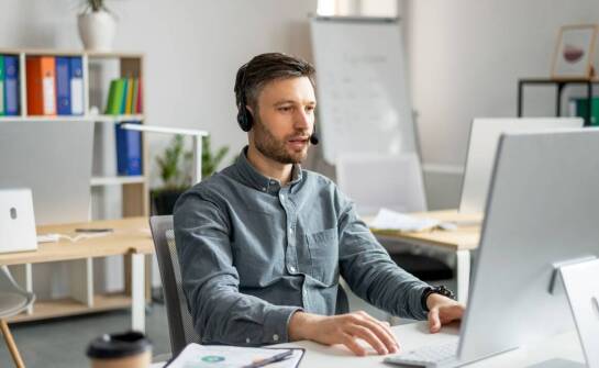 Jak zewnętrzna infolinia może poprawić jakość obsługi klienta?