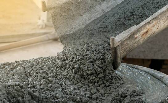 Czym się kierować przy wyborze mieszarki budowlanej?