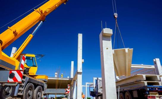 Budowa domów modułowych niezależnie od pogody – jak to możliwe?