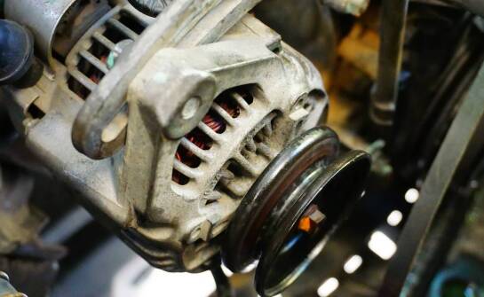 Rola alternatorów w Oldsmobile Cutlass Ciera i ich wpływ na funkcjonowanie pojazdu
