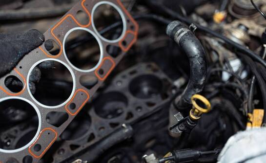 Jak często należy wymieniać uszczelki rury intercoolera?