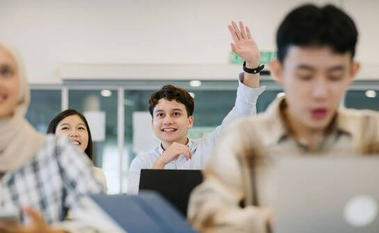 Rola ćwiczeń praktycznych w kursach przygotowujących do matury z angielskiego