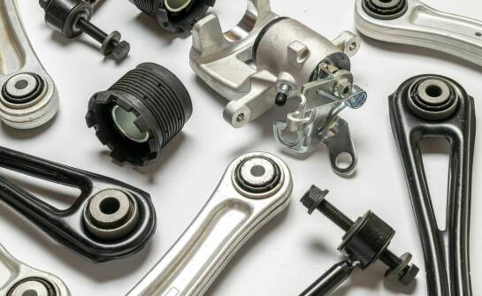 Części zamienne do komputerów pokładowych – co musisz wiedzieć?