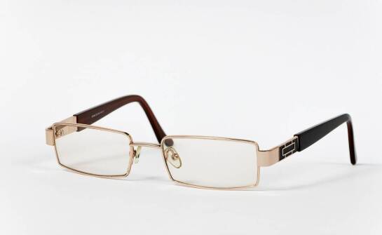 Jakie są najnowsze modele złotych oprawek Dior dostępne na rynku?
