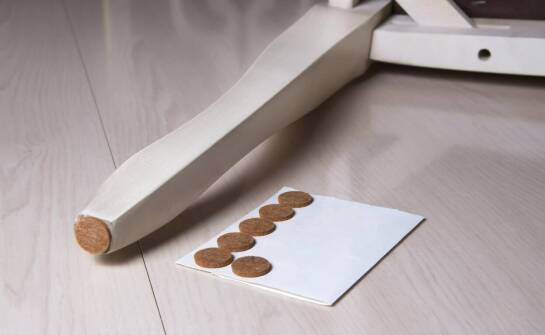 Zastosowanie taśm 3M w rozwiązaniach akustycznych: komfort dźwiękowy