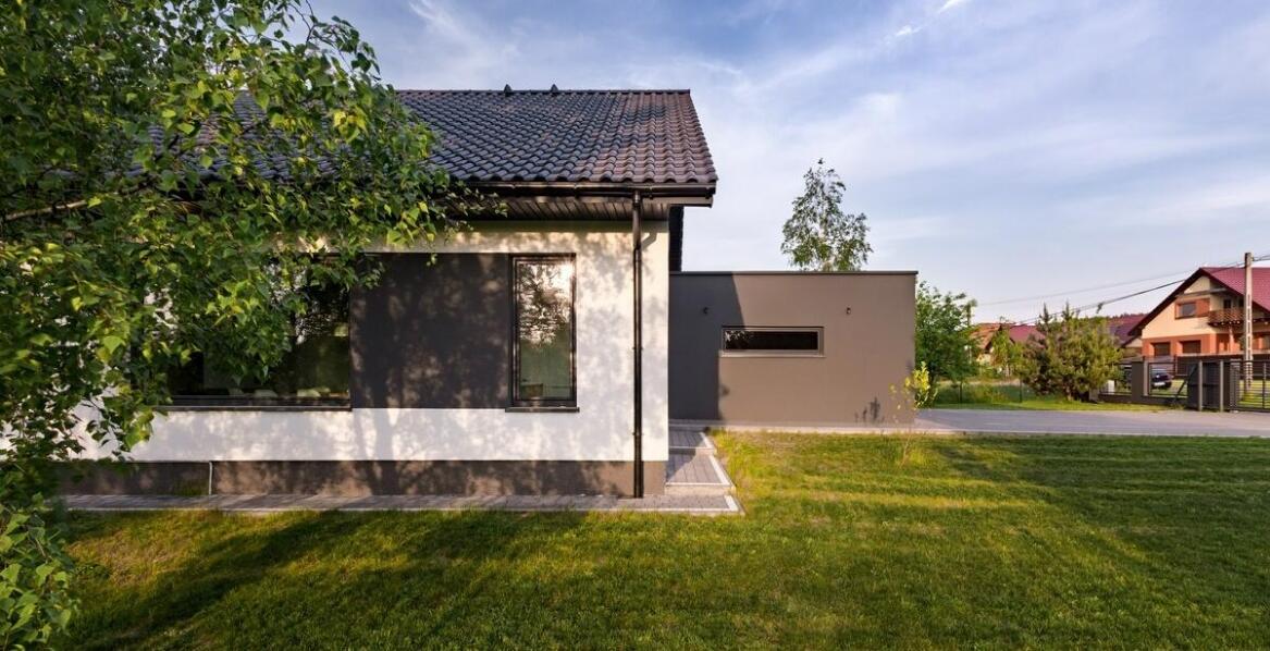 Jakie udogodnienia oferują domy na sprzedaż w okolicach Bielska-Białej?