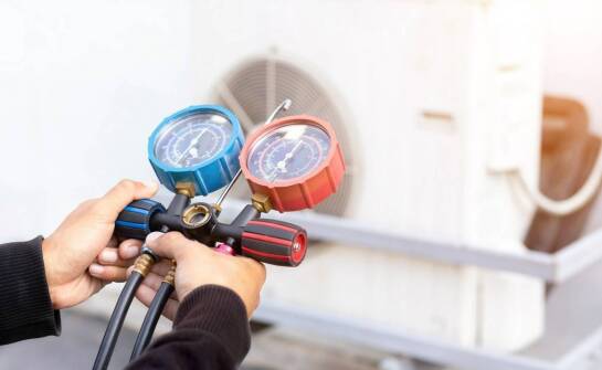 Dlaczego warto regularnie sprawdzać szczelność układu chłodniczego w klimatyzacji?