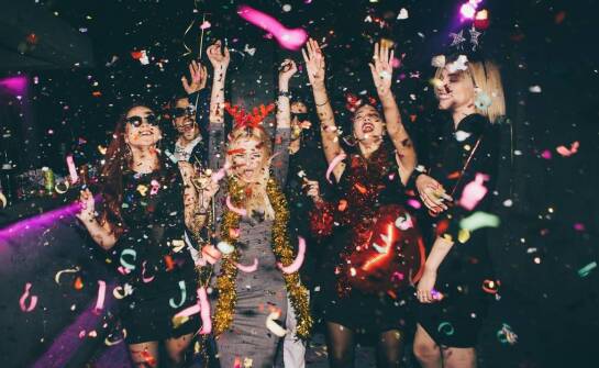 Jak iluzja staje się alternatywą dla tradycyjnych animacji na przyjęciach?