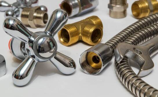 Jakie materiały zapewniają najlepszą trwałość zaworów zaciskowych?