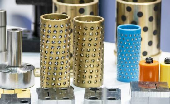 Jak wybrać odpowiednie rolki prowadzące dla komfortowego użytkowania bramy?