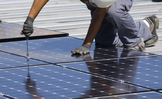 Innowacyjne metody montażu paneli – co warto wiedzieć?