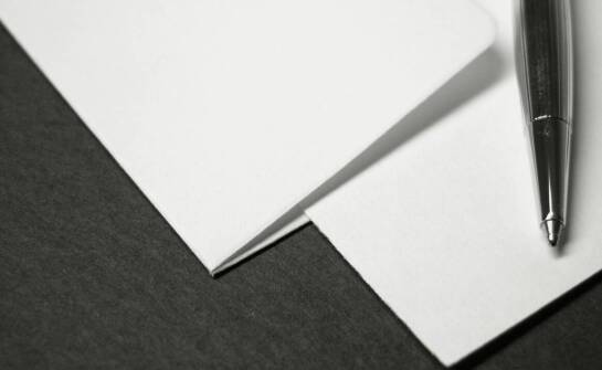 Koperty bąbelkowe a tradycyjne - porównanie pod kątem ochrony przesyłek