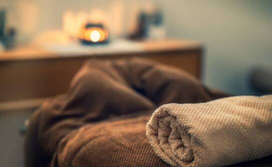 Rola masażu twarzy w kosmetologii – co warto wiedzieć?