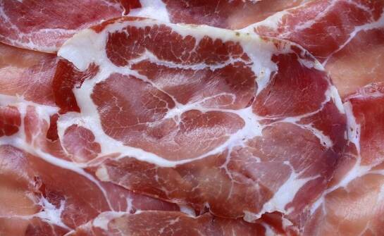 Jak maska wieprzowa zdobywa uznanie na rynkach światowych?