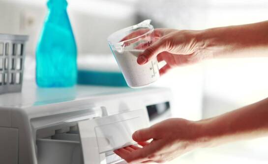 Techniki prania poduszek z pierza, które przedłużają ich żywotność