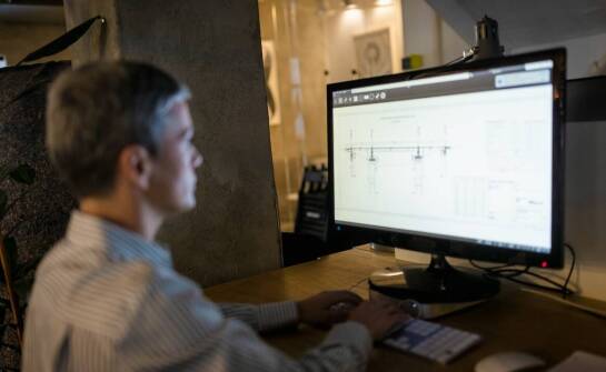 Zastosowanie zaawansowanego oprogramowania w projektowaniu stalowym