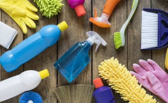 Zalety paki jeździeckiej plastikowej w codziennej pielęgnacji sprzętu