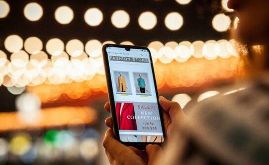 Jakie są różnice między skupem a zastawem telefonów komórkowych?