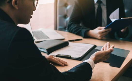 Procedury dochodzenia odszkodowań – jak prawnik może pomóc w ich uproszczeniu?