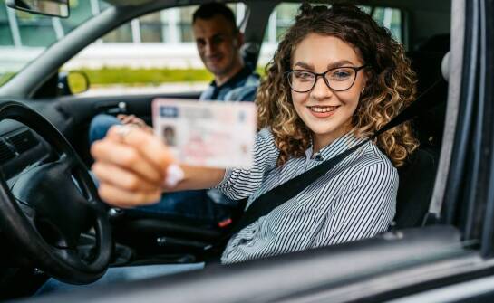 Jakie są perspektywy zawodowe po uzyskaniu prawa jazdy kat A1?