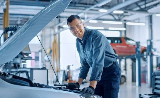 Przegląd samochodu a ochrona środowiska – aspekty ekologiczne