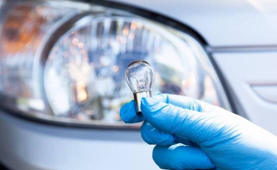 Zalety montażu świateł dziennych LED w samochodzie