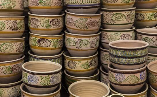 The diversity of patterns in boleslawiec pottery – how does it influence customer choice?