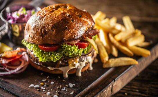 Jakie nowe technologie wpływają na produkcję sosów do burgerów?