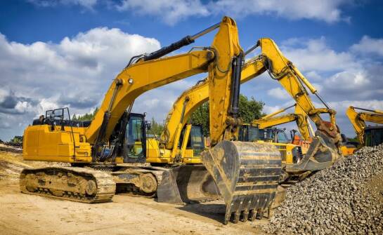 Przygotowanie terenu pod inwestycje: jak radzić sobie z trudnym gruntem?