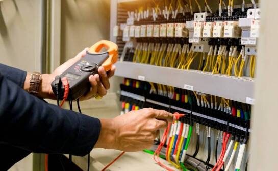 Znaczenie rzetelności i dokładności w naprawach systemów bezpieczeństwa