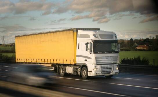 Przewóz podzespołów z Ukrainy – kluczowe wyzwania logistyczne