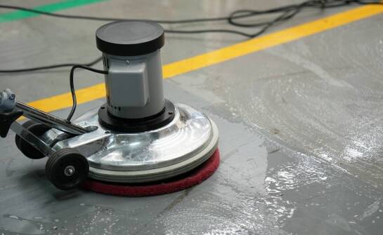 Powłoki poliuretanowe: klucz do trwałości posadzek przemysłowych