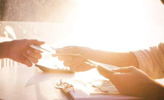 Jakie są najważniejsze korzyści dla klientów korzystających ze skupu aut za gotówkę?