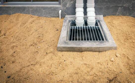 Rola prefabrykowanych wylotów do rowów w systemach zarządzania wodami opadowymi