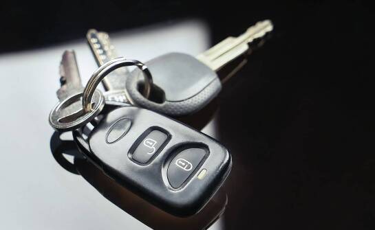 Dlaczego warto regularnie sprawdzać stan obudowy na kluczyk samochodowy?