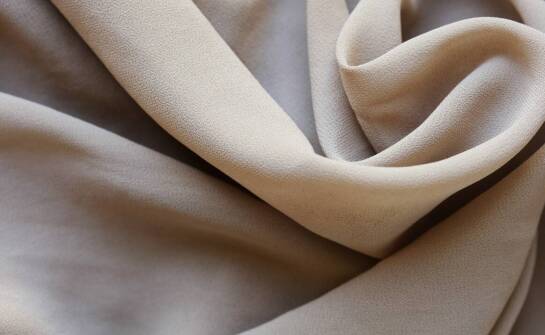 Jak wykorzystać kresz na metry w aranżacji wnętrz w stylu minimalistycznym?