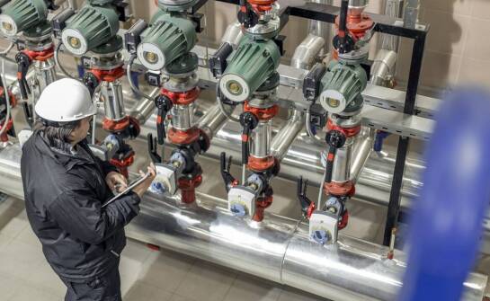 Jakie są konsekwencje zaniedbania prób szczelności sieci wodociągowej?