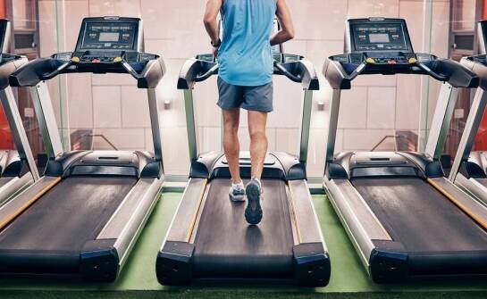 W jaki sposób test10 może wspierać treningi cardio z podczerwienią?