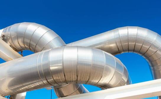 Korzyści z użycia blach kwasoodpornych w projektowaniu mostów