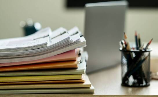 Alternatywa dla niszczarki biurowej: Regularny odbiór dokumentów do zniszczenia