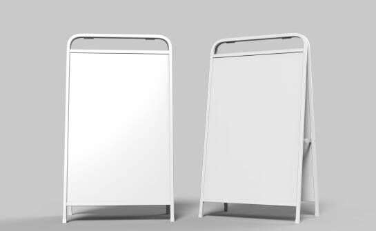 Jak personalizowane stojaki reklamowe mogą zwiększyć zaangażowanie konsumentów?